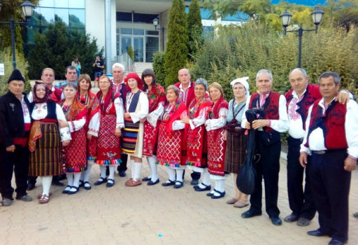 Самодейците от читалище Просвета в Баня с третото място на Националния фолклорен фестивал